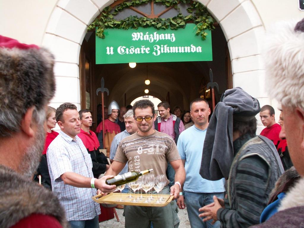 Penzion U Cisare Zikmunda Znojmo Εξωτερικό φωτογραφία